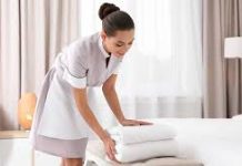 15 top cleaning tips from hotel housekeepers