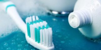 Don’t Rinse Your Mouth Out After Brushing Your Teeth
