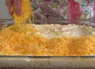 How to prepare a Cracker Barrel hash brown casserole?