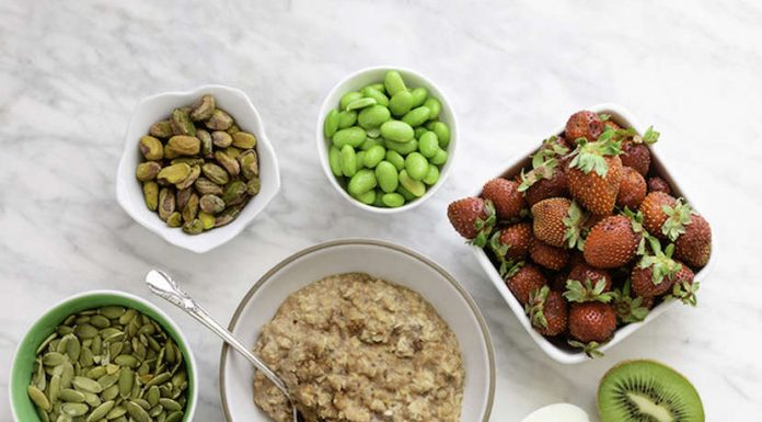 Looking For A Healthy Bedtime Snack? A Sleep Specialist Shares 3 Ideas