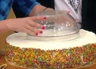 When it comes to cutting a cake, the “bowl method” is a game changer.