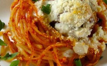 The most fun and delicious way to eat spaghetti and meatballs