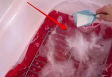 Use a bathtub to clean those disgusting oven racks.