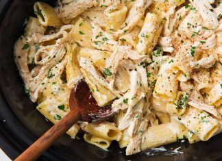 12 Slow Cooker Pasta Recipes To Make On A Chilly Day