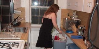 11 kitchen cleaning tasks you can do in under a minute