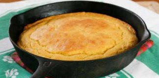 How To Make Quick, Easy, And Oh So Buttery Cornbread