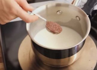 How to make a 3-ingredient homemade hot chocolate mix