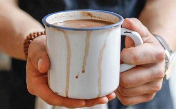 How to make instant homemade hot chocolate