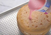 An easy, mess-free way to frost a cake
