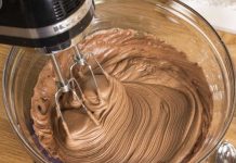 How To Make 2-Ingredient Chocolate Buttercream Frosting