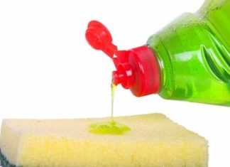 15 unexpected ways to use dish soap