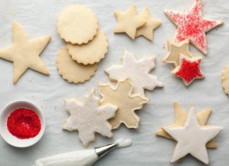 How to make cream cheese sugar cookies that melt in your mouth.