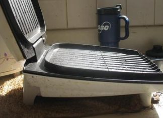 How to Clean a George Foreman Grill Without Any Scrubbing
