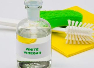 Don’t use white vinegar to clean these 12 things