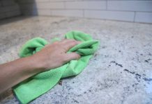 How to make a DIY cleaner for a wide range of household tasks?