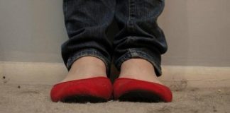 you Should Never Wear Shoes inside the House,and This Is why