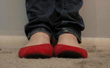 you Should Never Wear Shoes inside the House,and This Is why
