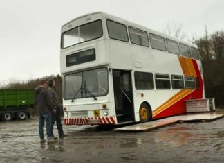 A single father turns an old bus into a cozy home for him and his daughter