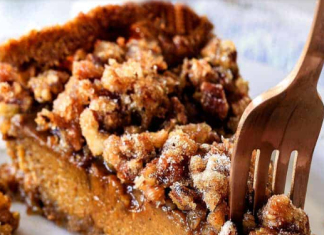Praline Pumpkin Pie
