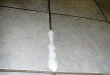 How to quickly and easily clean grout