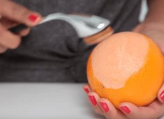 How to Apply Your Foundation for a Flawless Finish