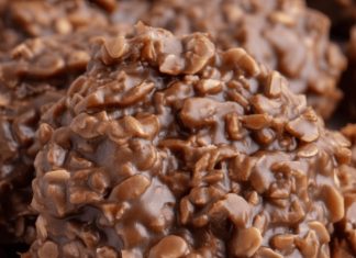 How To Make No-Bake Chocolate Peanut Butter Cookies