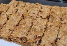 Pecan Streusel Pumpkin Bars