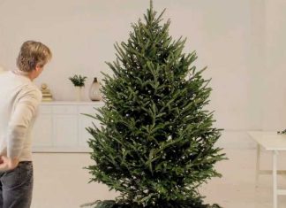 The ‘Correct’ Way To Hang Christmas Tree Lights