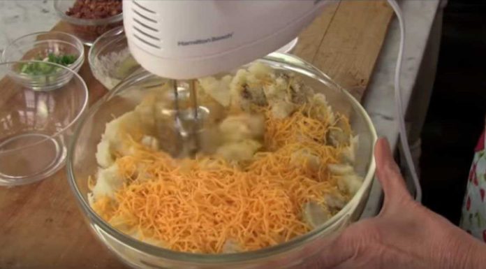 How To Make Mouthwatering Twice-Baked Potato Casserole