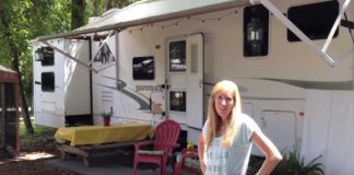 Mom Turns An RV Into A Home For Her Family Of 6