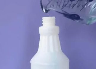Two ingredient bathroom cleaning spray.
