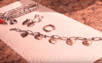 The Secret To Quickly and Easily Removing Tarnish From Silver Jewelry