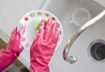 7 Things You Should Clean Every Single Day