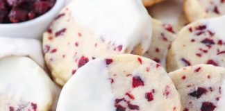 Cranberry Almond Shortbread Cookies