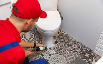 Solved! The Great Debate on Caulking Around the Toilet