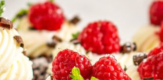 Mini Red Velvet Bundt Cakes