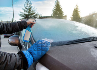 How To: Defrost a Windshield