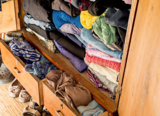 11 Simple Ways to Make Decluttering Easier