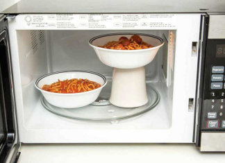 12 Funny Yet Helpful Life Hacks