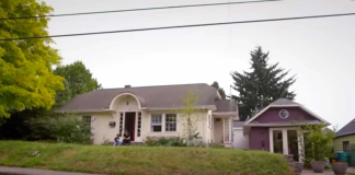 Couple Turns Their Garage Into A Cozy In-Law Suite