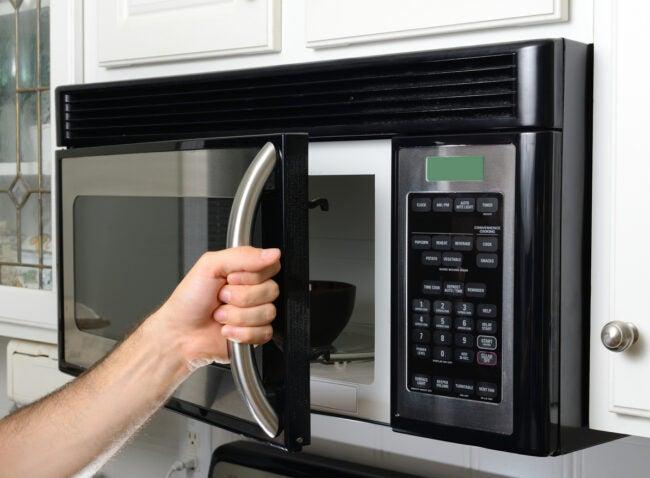 11 Bad Habits That Are Killing Your Appliances - Cleaning & Household 2024 | PopcornTime