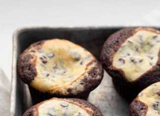 delicious tuxedo cupcakes