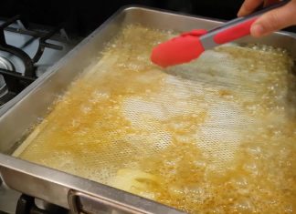 How to remove grease stains from range hoods