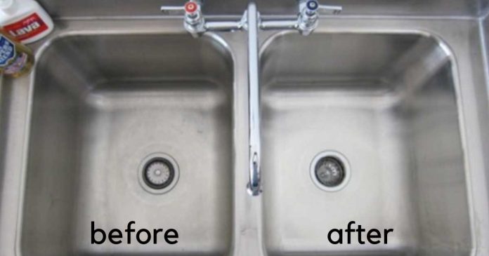 Why You Should Dust Your Stainless Steel Sink With Flour - Cleaning & Household 2024 | PopcornTime