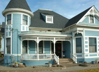 How can you tell if a house has “good bones”?