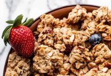 How to Make Granola Clusters