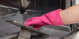 How to Clean a Dishwasher