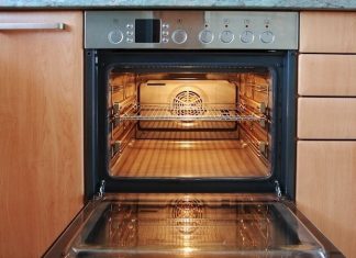 How To: Clean Oven Racks