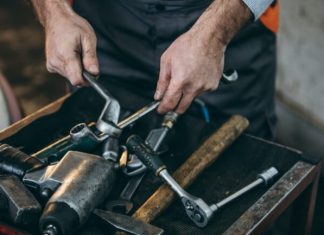 How to Dispose of Old or Broken Tools