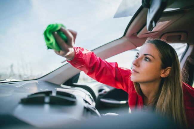 This is the Best Way to Clean Car Windows - Cleaning & Household 2024 | PopcornTime